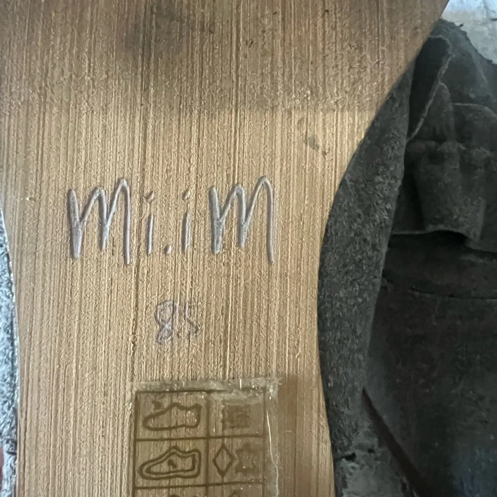 Mi.iM Ruffled Gray Suede Mules - Picture 2 of 2